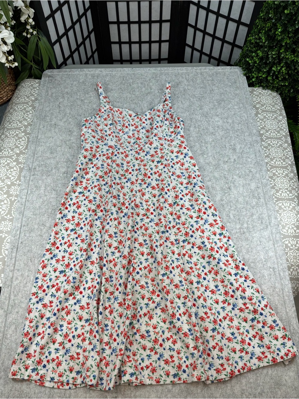 Old Navy Cream Linen Midi Dress w/ Red and Blue Floral Women’s XL Summer Picnic